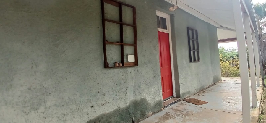 5 Bedroom Property for Sale in Paul Roux Free State